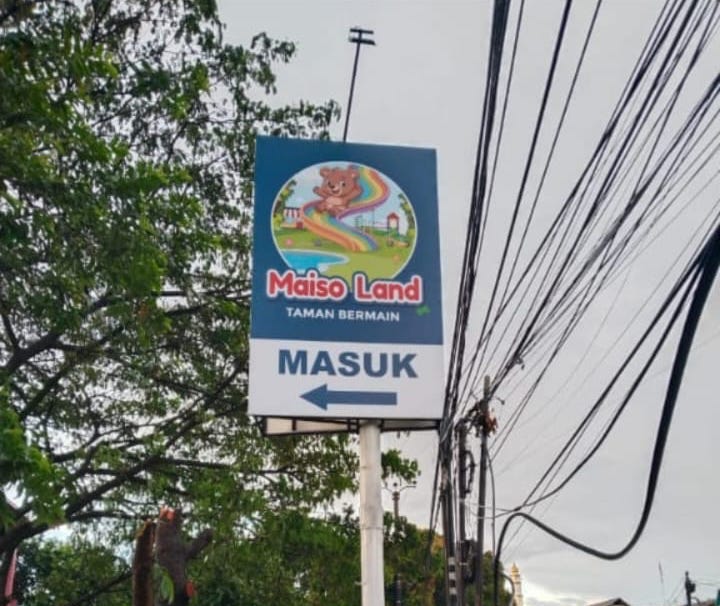 Contoh billboard Shintaro Advertising